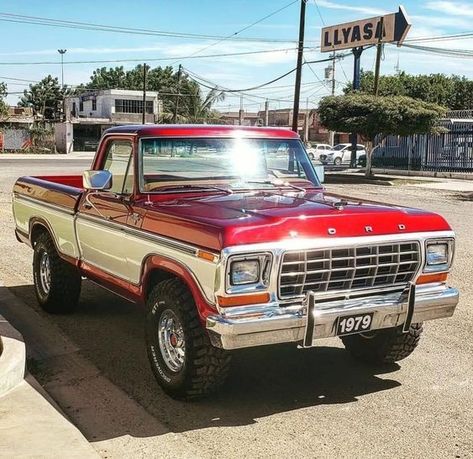 Old Ford Truck, 1979 Ford Truck, Future Vehicles, Vintage Pickup Trucks, Old Ford Trucks, Classic Ford Trucks, Skyline R34, Old Pickup, Old Pickup Trucks