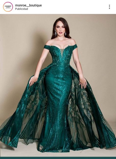 Green Reception Dress, Green Gown Dress, Green Reception, Bride Maids, Dinner Dress Classy, How To Wear A Scarf, Green Gown, Wedding 2025, Dress Classy