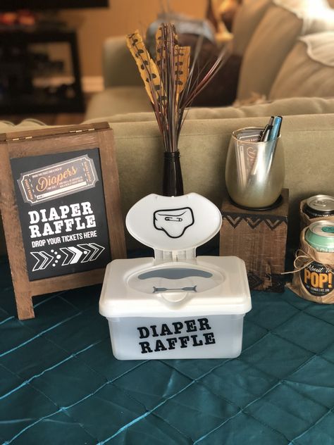 Diaper Keg Party Ideas Food, Diaper Keg Party Themes, Dudes And Diapers Party Decorations, Diaper Keg Party Decor, Diaper Keg Party Ideas Games, Daddy Shower Ideas, Pregger Kegger Ideas, Huggies And Chuggies Party, Diaper Party Ideas For Men