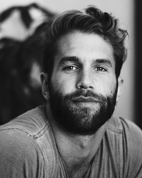 35.5k Likes, 345 Comments - André Hamann (@andrehamann) on Instagram: “Cozy Monday @shelbylens” Andre Hamann, Mens Haircuts Short Hair, Hairstyles Inspiration, Latest Haircuts, Beard Hairstyle, Great Hairstyles, Beard Life, Mens Haircuts Short, Moustaches