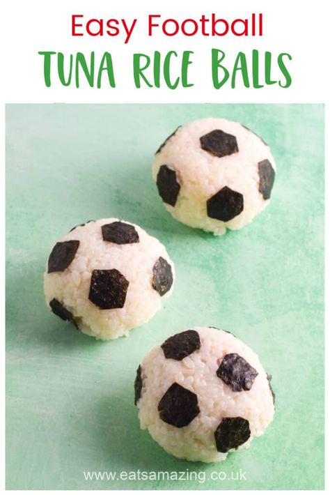 How to make fun and easy football (soccer) rice balls - perfect for football themed party food Soccer Food Party, Soccer Birthday Party Food Ideas, Soccer Themed Food, Soccer Food Ideas, Soccer Party Food Ideas, Soccer Themed Snacks, Football Themed Party Food, Tuna Rice Balls, Soccer Food