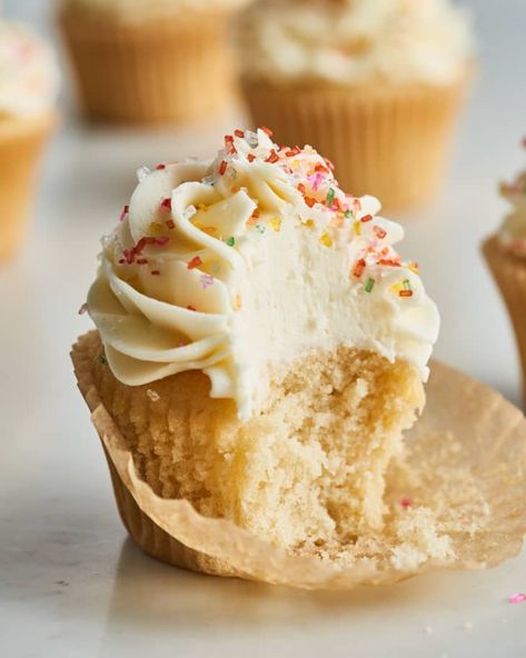 Short on Butter? You Can Still Get a Dozen Cupcakes Only Using One Stick | Kitchn Small Batch Cupcakes, Dozen Cupcakes, Moist Vanilla Cupcakes, Tin Recipes, Joy The Baker, Vanilla Cupcake Recipe, Preppy Kitchen, Baking Tutorial, Dessert Cake Recipes