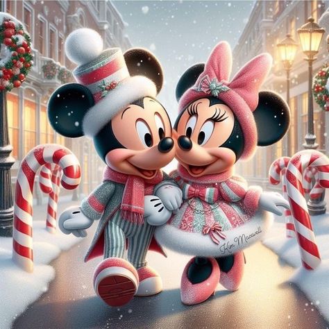 Disney Winter, Animal Couple, Disney Characters Christmas, Angela Rose, Mouse Images, Mickey Mouse Wallpaper Iphone, Oz Movie, Disney Best Friends, Foto Disney