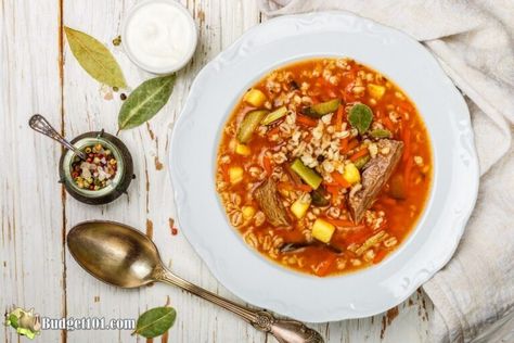 Homemade Beef & Barley Vegetable Soup Mix | MYO Soup Mixes Beef Barley Vegetable Soup, Barley Vegetable Soup, Pre Prepared Meals, Vegetable Barley Soup, Mix Vegetable, Preserving Vegetables, Cucumber Soup, Dry Soup Mix, Pickled Cucumber