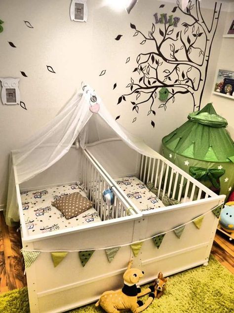 Ideas Decorar Habitacion, Twin Baby Rooms, Baby Twins, Unique Nursery, Trendy Baby Nursery, Adorable Nursery, Twin Bedroom, Baby Sleep Problems, Baby Room Design