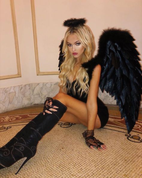 Fallen Angel Costume, Angel Costume, Angel And Devil, Fallen Angel, Over Knee Boot, Flapper Dress, Leather Pants, Halloween Costumes, It Hurts