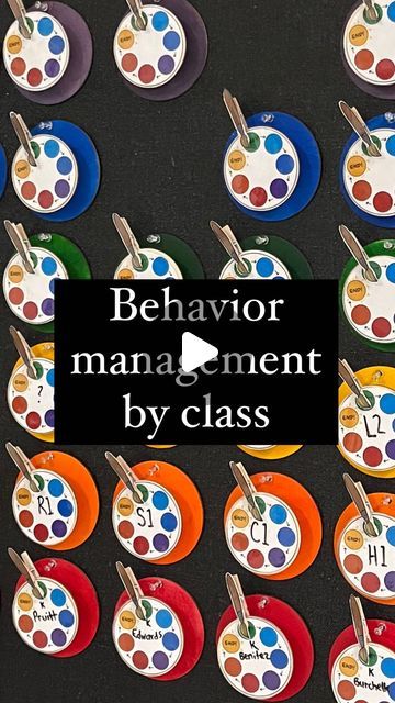 ✨Savanna ✨ on Instagram: "Someone asked about my behavior management system! This is inspired by @cassie_stephenz but I had to create my own “palettes” cause I have 27 classes and didn’t want to take up a ton of space. This is right by the door so they can see their progress as they’re leaving. #artroommanagement #artteacher #artclass #artist #elementaryary #elementaryartteacher #artworkoftheday #teacher #behaviormanagement #art #artteachersofinstagram #artteacherlife" Art Class Behavior Management, Class Behavior Management, Classroom Behavior Management System, Art Classroom Management, Behavior Management System, Behavior Management, Art Classroom, Art Teacher, Teacher Life