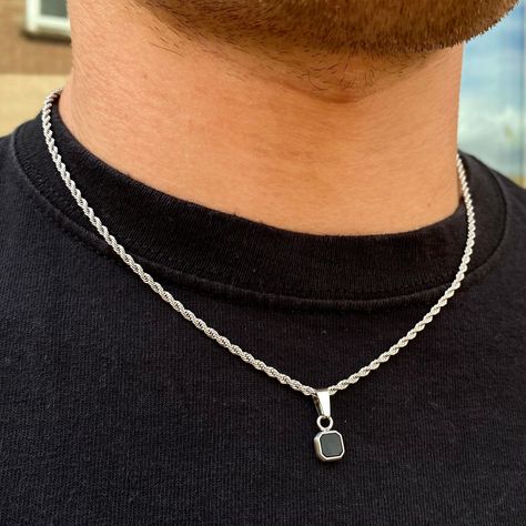 Diamond pendant necklace simple