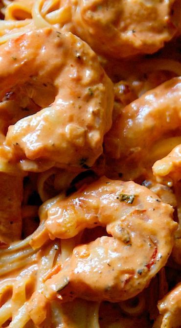 Spicy Shrimp Pasta Recipes, Spicy Shrimp Pasta, Shrimp Pasta Recipe, Creamy Tomato Sauce, Shrimp Pasta Recipes, Spicy Shrimp, Shrimp Dishes, Seafood Pasta, Shrimp Pasta