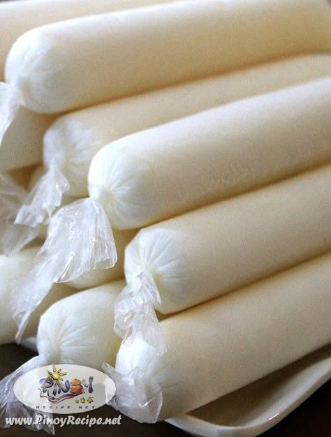 special buko ice candy recipe                                                                                                                                                     More Ice Candy Recipe, Filipino Sweets, Filipino Dessert Recipes, Pinoy Dessert, Filipino Snacks, Philippine Cuisine, Cacao Recipes, Filipino Food Dessert, Asian Candy