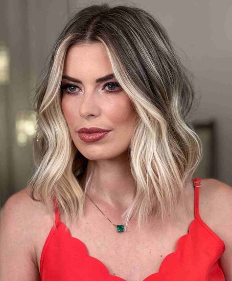 Haircut For Fine Thick Hair, Collarbone Length Haircut For Fine Hair, Root Blend Blonde Balayage, Med Hair Styles For Women, Trendy Medium Length Haircuts For Fine Hair, Medium Length Lob With Layers, Mid Length Hairstyles For Fine Hair, Med Length Hair Styles, Med Length Hair