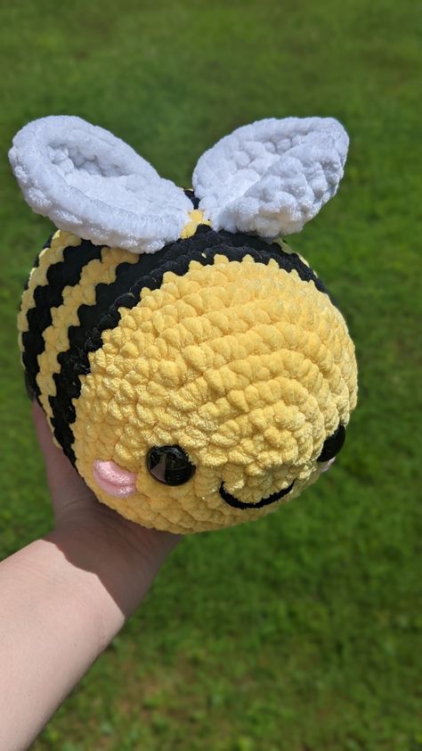 Jumbo Classic Bee Crochet Pillow Plushie Handmade Amigurumi Stuffed Animal Giant Bee Crochet Pattern, Crocheted Bumble Bee, Crochet Jumbo Bee Pattern Free, Simple Crochet Stuffies, Chunky Bee Crochet Pattern, Croquet Stuffed Animals, Crochet Bee Pillow, Crochet Patterns Bee, Crochet Plushies Bee