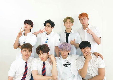 [170722] EXO Twitter (weareoneEXO) #EXO Exo Group Photo, Exo Kokobop, Exo Group, Exo Official, Exo Lockscreen, Exo Ot12, Exo Korean, Baekhyun Chanyeol, Exo Xiumin