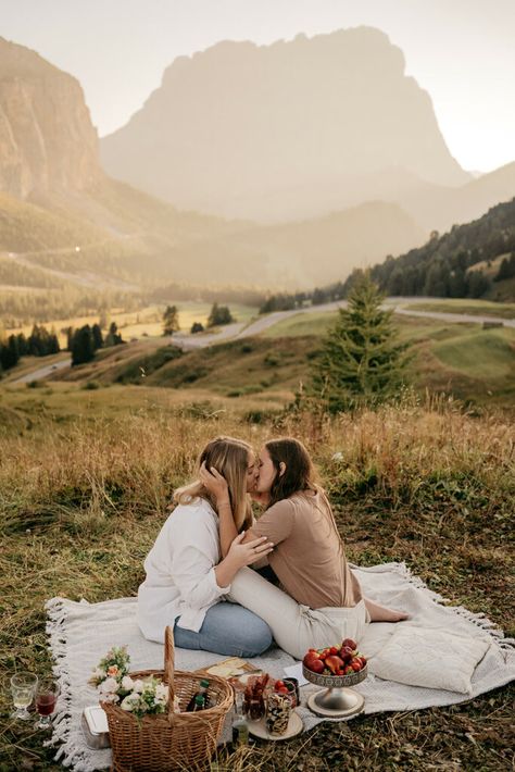 Corina & Rebecca • Sunset Bliss • Picnic Surprise Proposal Photoshoot in the Dolomites - Naty Lizzy Photographer Dolomites Sunset Picnic Photoshoot, Picnic Surprise, Surprise Proposal Photoshoot, Picnic Proposal, Sunset Picnic, Proposal Photoshoot, Picnic Photoshoot, How To Elope, Alpine Meadow