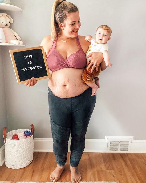 10 photos that celebrate and honour ‘imperfect’ post-baby bodies Postpartum Bodies, Post Pregnancy Body, Pregnancy Memes, Baby Milestones Pictures, Mom Body, Belly Photos, Pregnancy Body, Postpartum Belly, Post Baby Body