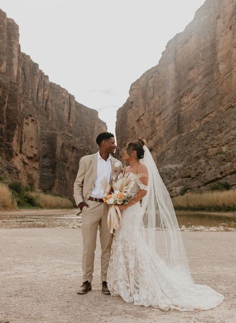 Big Bend National Park Wedding, Willow House Terlingua, Big Bend Elopement, Texas Elopement Destinations, Big Bend Wedding, Terlingua Wedding, Wedding Photography Display, Marfa Wedding, Marfa Texas Wedding