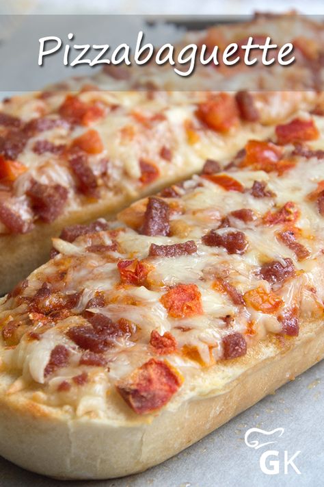 Baguette Pizza, Pizza Baguette, Hawaiian Pizza, Feta, Sandwiches, Food And Drink, Pizza, Bread, Snacks