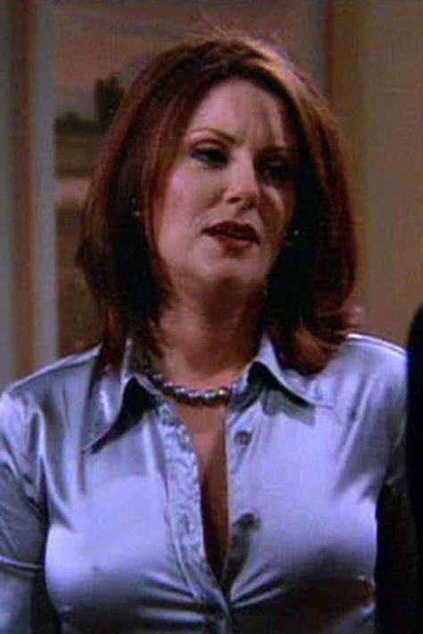 Megan Mullally 90s, Megan Mullally, Will And Grace, Female Celebrities, Karen Walker, Character Ideas, Tall Women, Beautiful Woman, American Actress