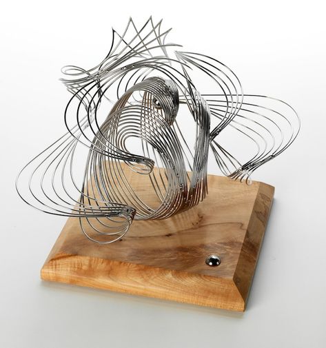 Artist Creates Imaginative Wire Sculptures Inspired by Fantasy and Nature Sculpture Architecture Design, Abstract Wire Art, Wire Architecture Model, Wire Model Architecture, Bottle Glorifier, Metal Wire Sculpture, Formal Analysis, Sculptures Sur Fil, Wire Model