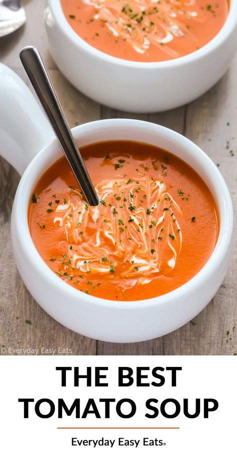 This Creamy Tomato Soup recipe is so quick and easy to make. Learn how to make the best homemade cream of tomato soup on the stovetop with this simple recipe! | EverydayEasyEats.com Homemade Creamy Tomato Soup, Creamy Tomato Soup Recipe, Homemade Tomato Soup Recipe, Soup Quick, Best Tomato Soup, Creamy Soup Recipes, Cream Of Tomato, Cream Of Tomato Soup, Tomato Soup Easy