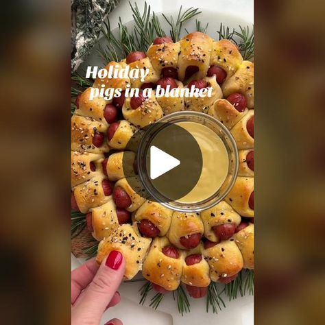 TikTok · Gigi Madanipour Wiener Wraps, Pigs In A Blanket Wreath Recipe, Dinner 2023, Everything But The Bagel Seasoning, Everything But The Bagel, Thanksgiving Snacks, Christmas Recipes Appetizers, Bagel Seasoning, Xmas Dinner