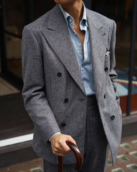 @foxbrothers1772  Fox Brothers Classic Flannel Prince of Wales (Cod Prince Of Wales Check Suit, Fox Brothers, Men Inspiration, Suit Styles, Fashion Rules, Male Style, Check Suit, Weather Report, Fashion Suits