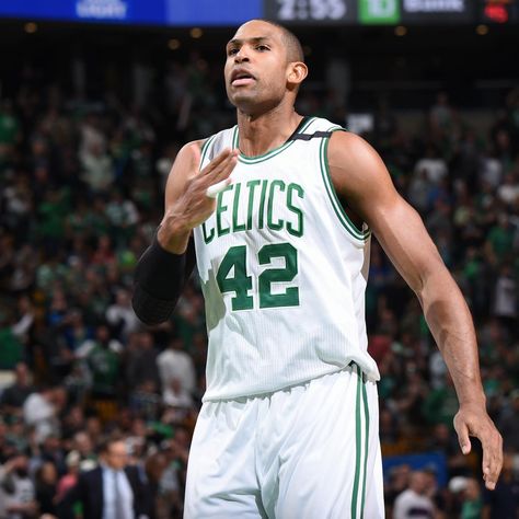 bit.ly/2oskBis Al Horford Accomplishes Feat Last Matched by Hakeem Olajuwon Al Horford, Hakeem Olajuwon, Celtic Pride, Jayson Tatum, Washington Wizards, Sports Teams, Boston Celtics, Sports Team, Nba