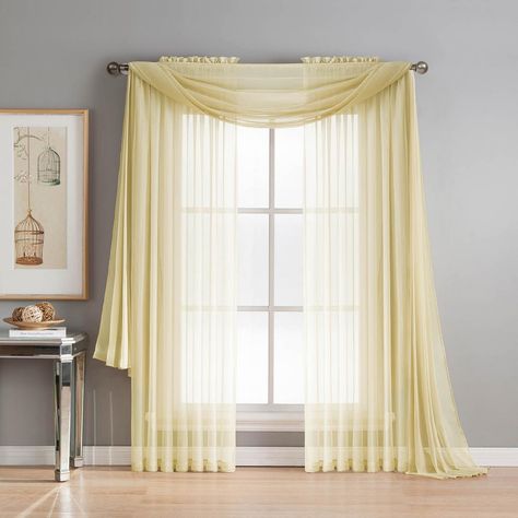 Box pleat valance