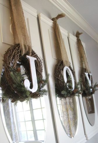 joy-wreaths-christmas-craft Wreaths For Christmas, Burlap Christmas Decorations, Bright Christmas Decorations, Christmas Wreaths For Windows, Church Christmas Decorations, Diy Joy, Joy Wreath, Tree Themes, Wreaths Christmas