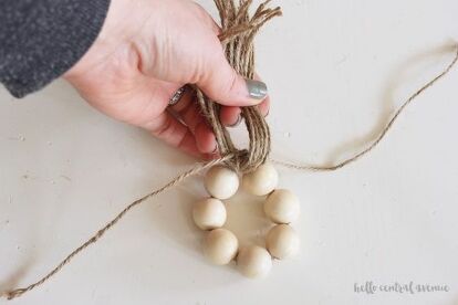 Wooden Bead Napkin Rings | Hometalk Bead Napkin Rings, Small Linen Closets, Napkin Rings Diy, Wood Beads Diy, Beaded Napkin Rings, Rings Diy, Diy Ring, Wooden Bead Garland, Deco Boheme