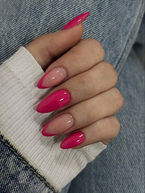 French pink V nails hot pink Almond Nails Orange And Pink, Pink V Nails, Magenta French Tip Nails, Pink Tipped Nails, Bright Pink Almond Nails, Nail Ideas Hot Pink, Hot Pink Acrylic Nails, Hot Pink French Tip, Fuchsia Nails