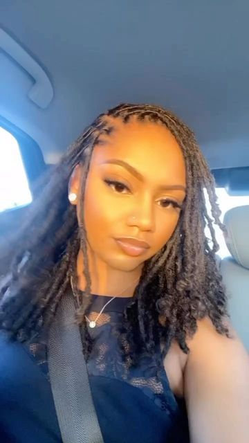 Loc Appreciation on Instagram: "the locs are loc’n 😍🔥🔥 🎥: @_in.india (FOLLOW) She’s a #LocLady 🔒 - - Got locs or a loc business and wanna be featured for a small fee? DM us NOW 💰 - - *I do not own the rights to the music* - Follow @loc.lady 👉🏽 Loc Blog Follow @unapologeticperspectiveapparel 👉🏽 Apparel - - - #loclove #locs #womenwithlocs #dreads #natural #hairgoals #naturalhair #loccommunity #divine #menwithlocs #locsforkids #hair #hairstylist #hairstyles #locstyles #starterlocs #dreadl Small Traditional Locs Black Women, Locs On Girls Real Hair, Locs Combed Out Ends, Small Loc Hairstyles, Long Natural Locs Black Women, Pretty Girls With Locs, Small Medium Locs, 120 Locs, Locs On Women