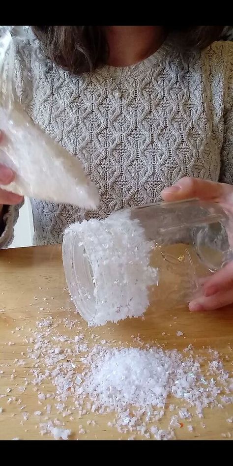 Using Epsom Salts As Snow, Inexpensive Handmade Christmas Gifts, Ideas For Lanterns Decor, Snow Table Decorations, Faux Snow Decorating Ideas, Diy Jar Candle Holders, Epsom Salt Candle Holder, Snow In A Jar, Writing Celebration