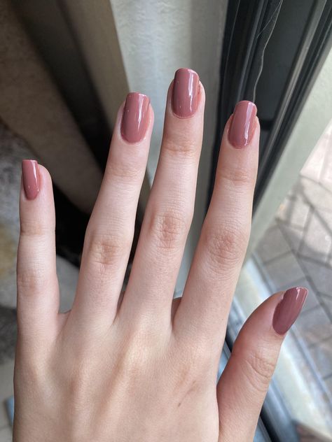 Essie Nails, Nail Growth Tips, Indian Nails, Nail Paint Shades, Nails Styles, Nails Trend, Hello Nails, Subtle Nails, Summery Nails