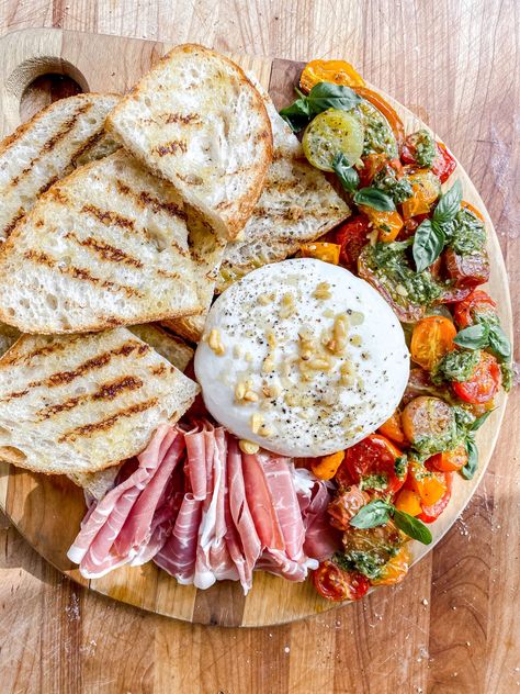 Burrata Cheese Board, Snacks For Guests Easy, Cheese Spread Board, Hors D’oeuvres, Burrata Board, Wishbone Kitchen, Scape Pesto Recipe, Burrata Appetizer, Burrata Cheese