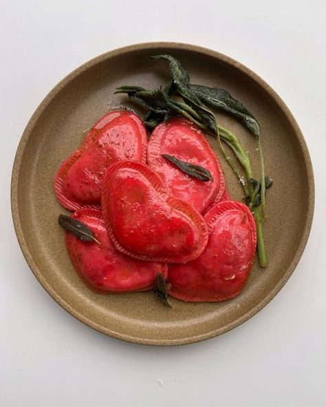 Heart Shaped Ravioli, Butter Sage Sauce, Brown Butter Sage, Brown Butter Sage Sauce, Sage Sauce, Spinach Ricotta, Love Eat, Food Is Fuel, Happy Meal