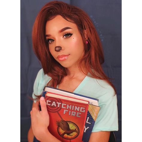 💖Goofy Movie Roxanne💖 Some Nostalgia for y'all . Tutorial for this look will be on my channel soon! . Please ta Goofy Movie Party, Goofy Movie Roxanne, Movie Party Ideas, Max And Roxanne, Creepy Halloween Makeup, Pretty Halloween Costumes, Nickelodeon Cartoons, Cute Couple Halloween Costumes, Goofy Movie