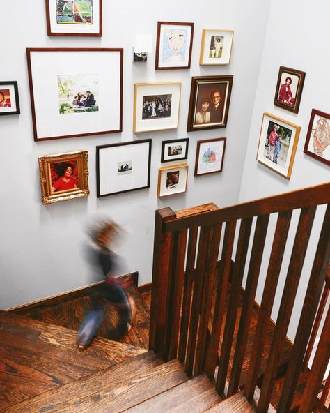 Ways To Display Family Photos, Framebridge Gallery Wall, Photowall Ideas, Photo Ledge, Large Family Photos, Photo Cup, Family Photo Wall, Display Family Photos, Cup Of Jo