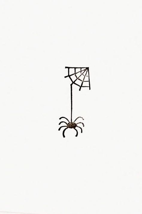 Spider Diy Halloween, Spider Diy, Spider On Web, Spider Drawing, Cute Easy Doodles, Couple Drawing, Handmade Stamps, Small Drawings, Easy Doodle Art