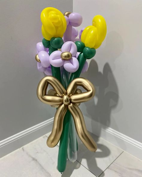 Another last-minute request for balloons, this time a flower bouquet for a Teacher Appreciation Day celebration tomorrow. #balloonbouquet #balloonssunshinecoast #partypalssunshinecoast Balloon Bouquet, Sunshine Coast, Teacher Appreciation, A Flower, Flowers Bouquet, Balloons, Flowers, Quick Saves