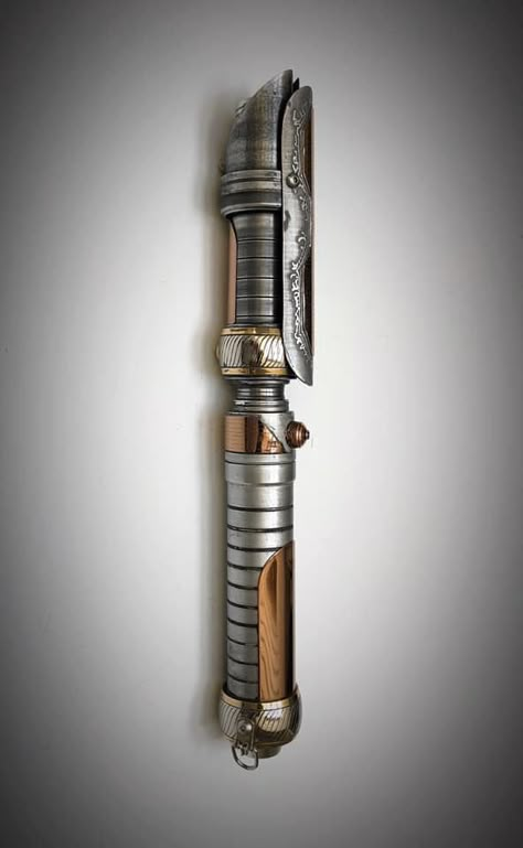 #lightsaber #saberlife Star Wars Lightsaber Hilts, Cool Lightsaber Hilts, Jedi Temple Guard Lightsaber, Fan Made Lightsabers, Lightsaber Art Design, Jedi Lightsaber Hilt, Lightsaber Handle Design, High Republic Lightsaber, Lightsaber Hilt Design Ideas