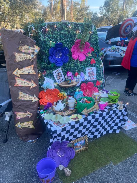 Mad Hatter Trunk Or Treat, Alice In Wonderland Trunk Or Treat, Wonderland Trunk Or Treat, Treat Ideas, Mad Hatter Tea, Trunk Or Treat, Fall Aesthetic, Mad Hatter, Halloween Ideas