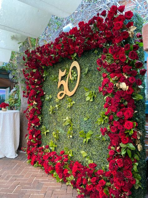 Red Rose Birthday Party Decorations, Red Floral Backdrop, Birthday Flower Wall, Orange Flower Wall, Diy Party Props, Door Painting Ideas, Sliding Gate Design, Gate Design Modern, Gate For Stairs