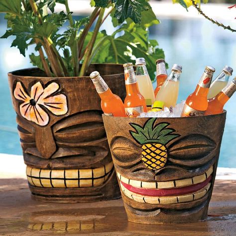 Outdoor Tiki Bar Ideas Patio, Tiki Bar Decor Ideas, Outdoor Tiki Bar Ideas, Tikki Bar, Outdoor Tiki Bar, Hawaiian Party Decorations, Tiki Decor, Tiki Bar Decor, Tiki Lounge