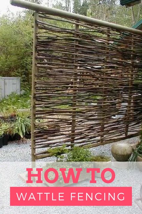 Wattle Fence Ideas – 1001 Gardens Cerca Natural, Wattle Fence, Bamboo Screen, Mailbox Landscaping, Diy Garden Patio, Patio Privacy, Garden Privacy, Backyard Privacy, Privacy Screen Outdoor