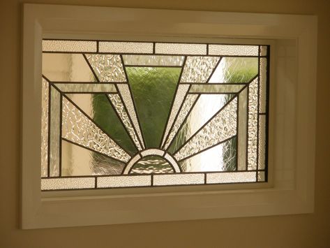 Landing Window, Leadlight Windows, Lead Light, Art Deco Stained Glass, Diy Stained Glass Window, Diy Staining, Window Stained, Stained Glass Door, Motif Art Deco