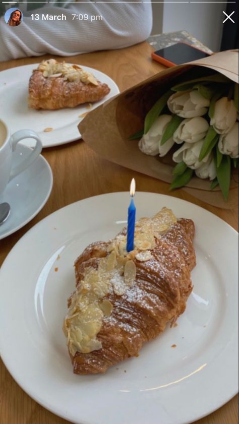 Croissant Birthday Cake, Cafe Birthday Photoshoot, Paris Croissant Aesthetic, Birthday Morning Aesthetic, Birthday Croissant, Birthday Breakfast Aesthetic, Tavalod Idea, Cafe Birthday Party, Croissant Cake