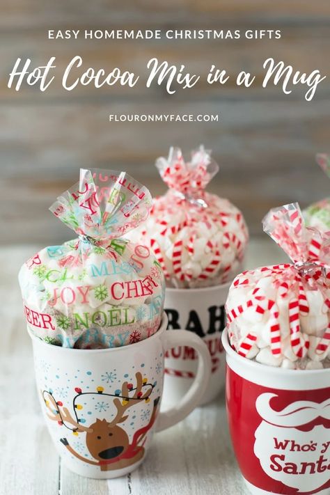 Peppermint Hot Chocolate Mix, Cocoa Mix Recipe, Hot Cocoa Mix Recipe, Homemade Hot Chocolate Mix, Easy Homemade Christmas Gifts, Hot Cocoa Gift, Peppermint Hot Cocoa, Christmas Peppermint, Homemade Hot Cocoa