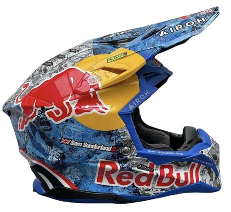 Sam Sunderland Motorcycle Riding Gear, Motorbike Helmet, Riding Gear, Bike Helmet, Sunderland, Red Bull, Bike, Hats, Red