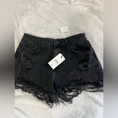 Never Worn With Tags Black Ripped Jeans Shorts Black Ripped Shorts, Ripped Jeans Shorts, Shorts Ripped, Ripped Jean Shorts, Ripped Shorts, Black Ripped Jeans, Frayed Denim, Black Short Dress, Distressed Jean Shorts